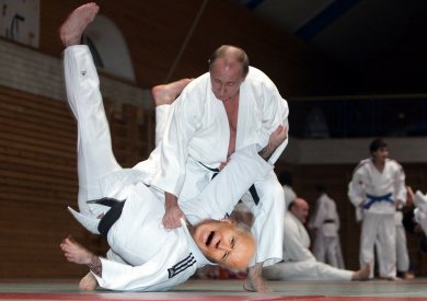 putin-judo_1646156611603.jpg